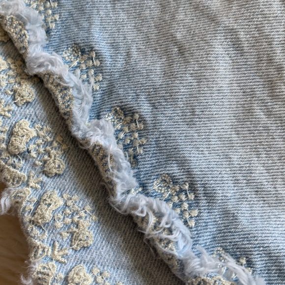 Low rise denim jean shorts with embroidered detailing 12 - Picture 10 of 11